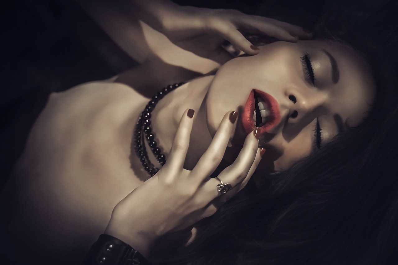 Ragazze calde al cellulare pronte a soddisfare ogni tuo desiderio